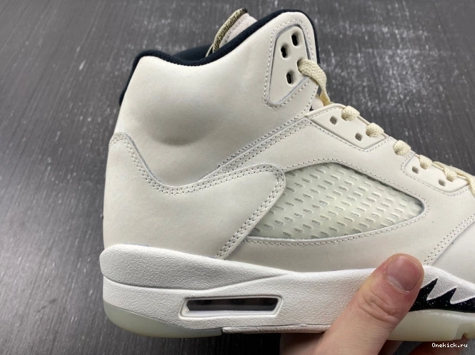 One Kick Air FN7405-100 Jordan 5 Sail SE 0816